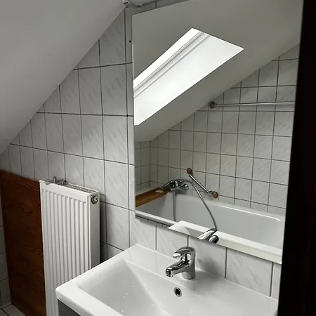 Kraichgau # 3-zkb Mit Balkon Und Klimaanlage, Monteurzimmer 아파트 *